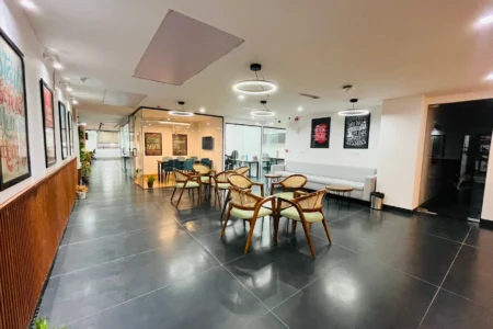 Coworking office space in Noida Sector 16 at SupremeWork