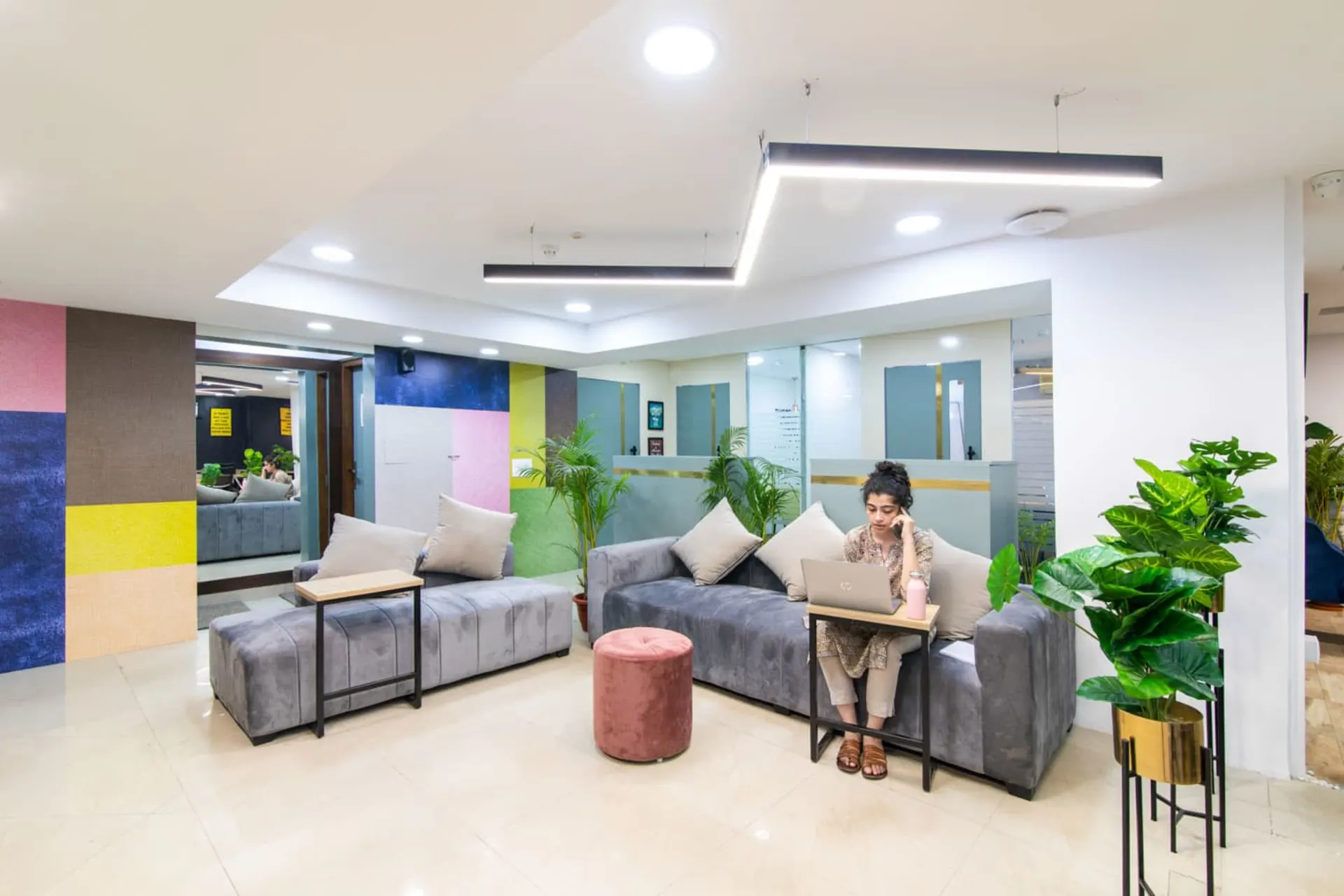 Rworkspaces Devika Towers Nehru Place coworking space