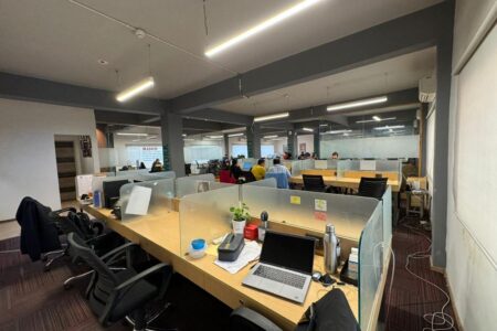 Coworking office space in Noida Sector 8 at Amigo