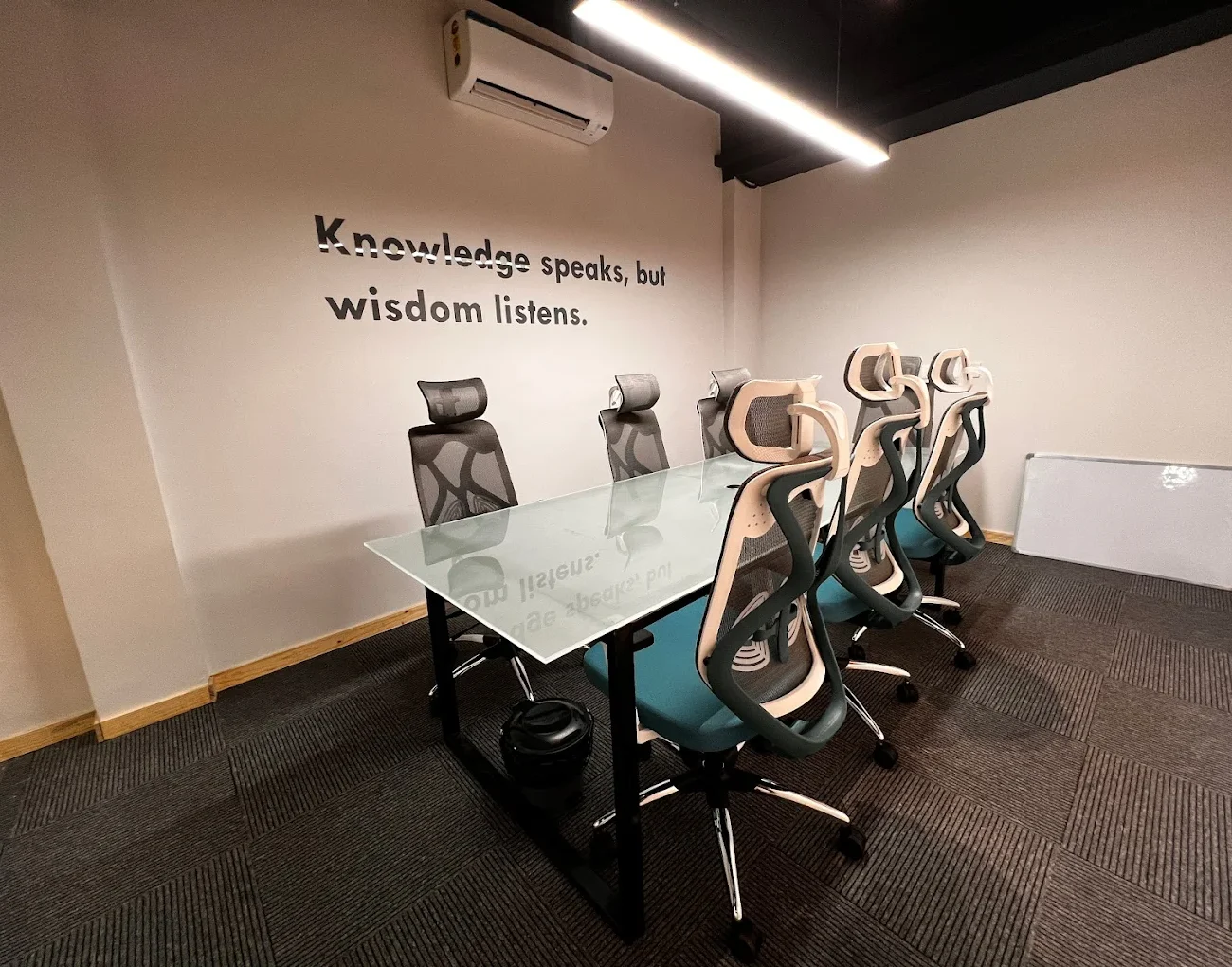 AMIGO Coworking Space in Sector 8 Noida – Modern Shared Office