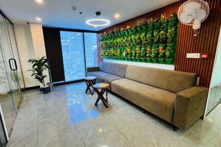 Flexible coworking workspace for startups and professionals in Sector 126 Noida