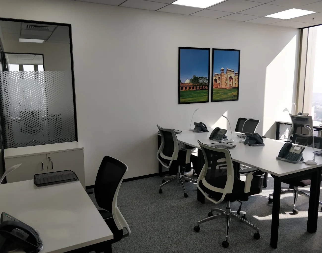 Premium private offices and meeting rooms at Spaces Noida