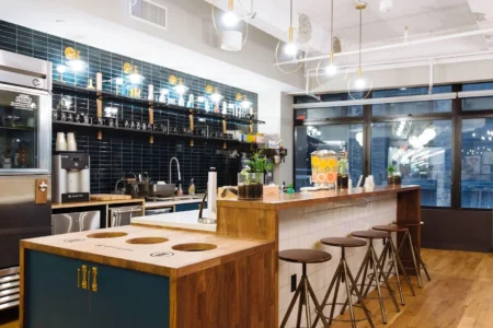 Flexible coworking space for startups and teams at WeWork Berger